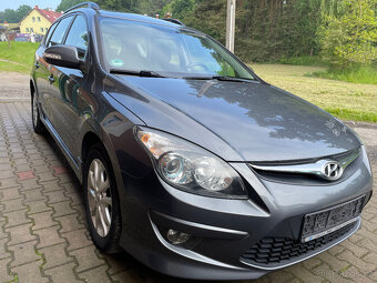 Hyundai i30 1.6crdi kombi - 2