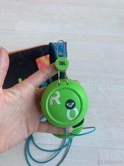Sluchátka JBL & Roxy - 2