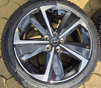 Orig.zánovní zimní sada Opel ASTRA L 5x108 pneu 225/45/17 - 2