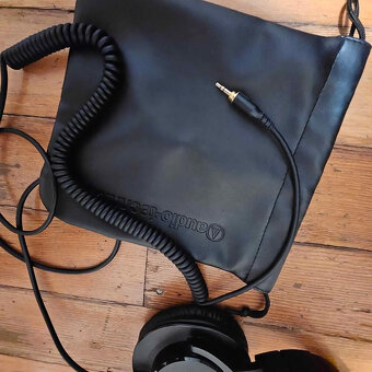 Prodám studiové sluchátka Audio-Technica ATH-M40x - 2