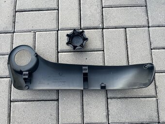 Kryt sedačky řidiče levý Seat Alhambra VW Sharan 7M0881317D - 2