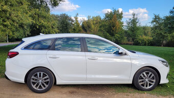 Hyundai i30 kombi 1.4 T-GDI 103KW – 1maj., ČR, serv., 8 kol - 2