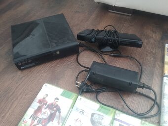 Xbox 360+kinect - 2