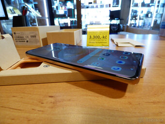 Motorola EDGE 40 Neo - 12GB RAM a 256GB ROM - 2