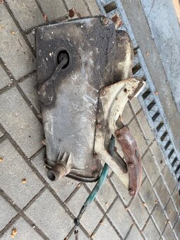 Rameno kyvné vidlice cz 175/501 prase - 2