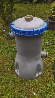 2 nové fltry vč.funkční bazénové kartušové filtrace - 2