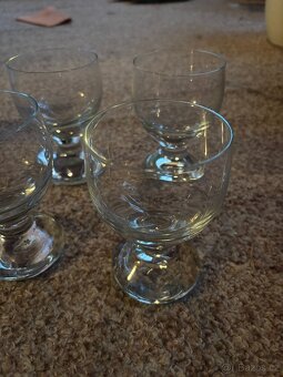 Skleničky na víno - 2