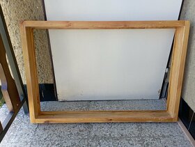 Nový dřevěný rám pro osazení okna,  3 ks, rozměr 89cm x 59cm - 2