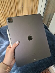iPad Pro 12,9" 512 GB Wi-Fi M1 2021 Vesmírně šedá - 2