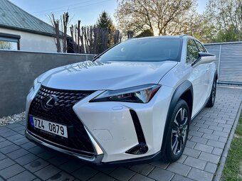 Lexus UX 250h - 2