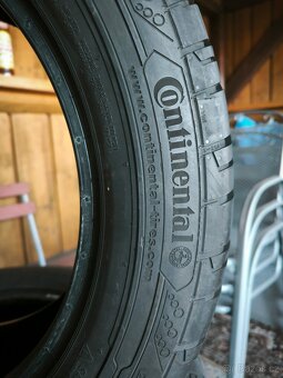 Continental 225/55 R17 C (užitková vozidla) - 2