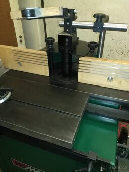Prodám spodní frézku s čepovacím vozíkem a naklápěcí hřídelí - 2