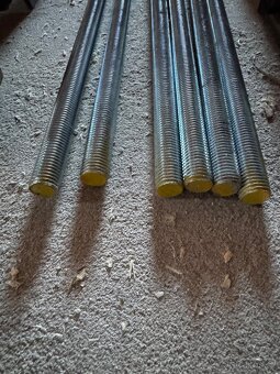 ávitová tyč M 16 Zn 8.8 matka a velkoformátová podložka - 2