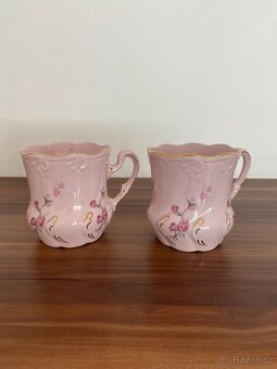 DVA NOVÉ HRNEČKY - RÚŽOVÝ PORCELÁN - 2