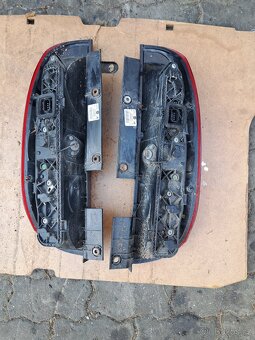 Fiat Doblo zadní světla a levé přední světlo - 2