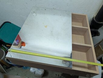 Koupelnové zrcadlo s úložným prostorem - 2