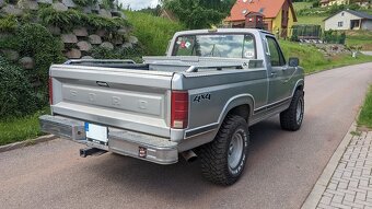 Ford F-150 XLT 4x4 - 2