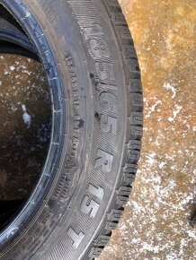 Zimní pneu 185/65R15 - 2