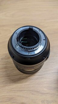 ikon 105 mm f/2,8 G NIKKOR AF-S Micro IF-ED VR - 2