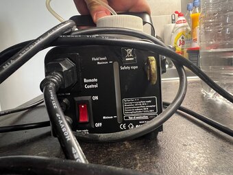 Vyrobnik mlhy, mlhovac Eurolite N-10 + zbytek kapaliny - 2