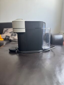 Kávovar Nespresso - 2