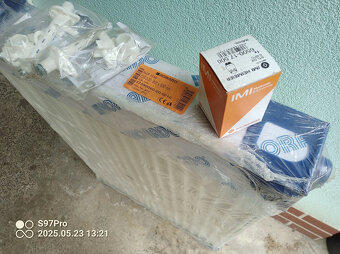 Radik VKM 22/900/600 + termostatická hlavice + konzole - 2