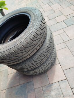 4ks 165/60 R14 Uniroyal - 2