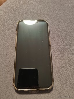 Prodám iPhone 13 – 128 GB, perfektní stav, záruka (Kondice b - 2