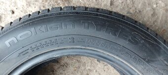 Zimní pneu 195/65R15 Nokian (55) - 2