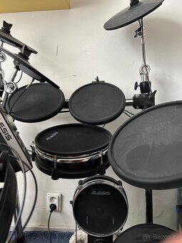Bicí Alesis advanced drum module command - 2