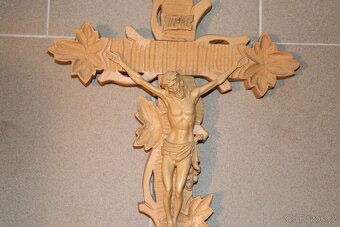 Domácí oltář  KRUCIFIX  Kristus     (525R) - 2