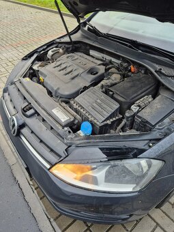 Volkswagen Golf 2.0 TDI 110kW manuál DOBRÝ STAV - 2