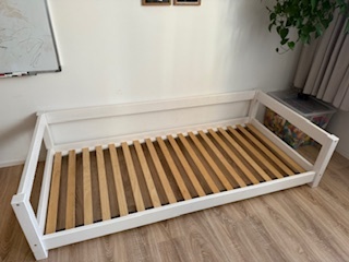 Postel Benlemi Study  s novou matrací 200x90cm TOP stav - 2