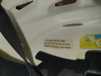 Dětská cyklistická helma - 2