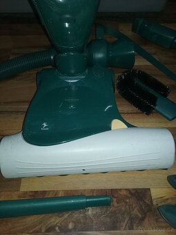 Vorwerk VK 136 s příslušenstvím perfektní stav - 2