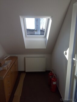 Pronájem podkrovního bytu 2 kk - 2