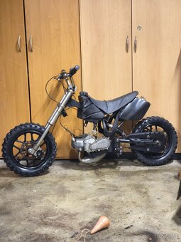 Dětská benzínová motorka 49ccm - 2