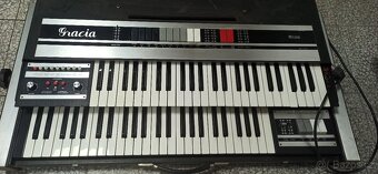 Prodám RETRO klávesy - 2