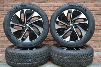 5x112 R19 zimní sada originál VW ID4 - 2