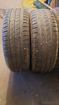 195/60R15 - 2