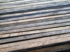 Střešní latě, hranoly, prkna - 2