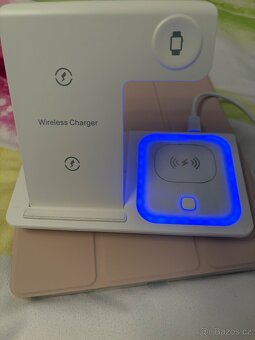 3 v 1 wireless chager - 2