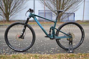 Ghost Lector FS Essential (M) Stav nového - 2