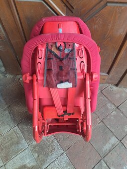 Dětská autosedačka - 2