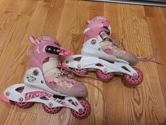 Dívčí kolečkové brusle vel. 26-29 - 2