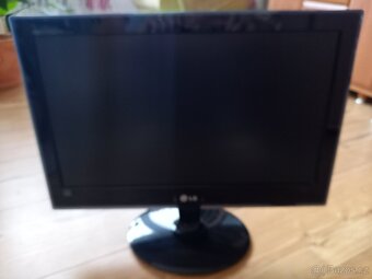 monitor LG - 2