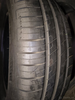 Pneu Goodyear 185/65 R15 - 2