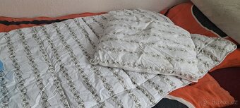 Dětská přenosná postýlka i s výbavou - 2