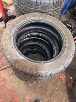 185/65r15 - 2