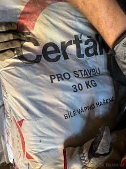 Bílé hašené vápno 30kg - 2